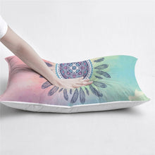 Load image into Gallery viewer, Bedding Outlet Down Alternative Pillow