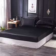 Load image into Gallery viewer, Home Textiles Luxury 100% Silk Fitted Sheet Pillowcase Set