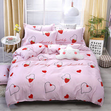 Load image into Gallery viewer, Strawberry Luxury Bedding Set