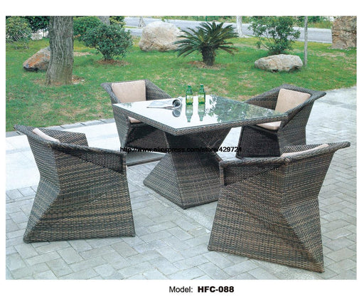 DIAMOND Table & Chair Rattan Garden Set
