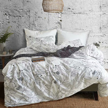 Load image into Gallery viewer, RUSKI Luxury Quilt Sets